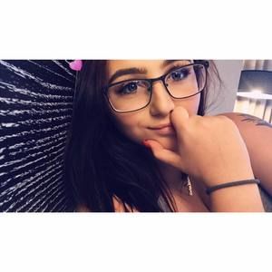 Meet your Posher, Catalena